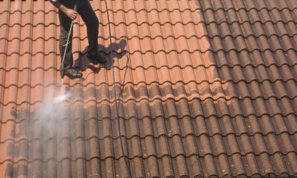 Couvreur B Taicom nettoyage au jet a haute pression 95